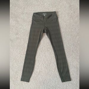 NoBull High-rise Crop Legging